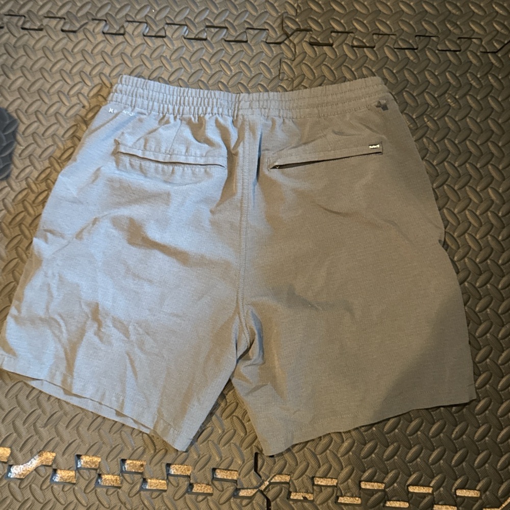 Hurley Men's Gray Athletic Shorts